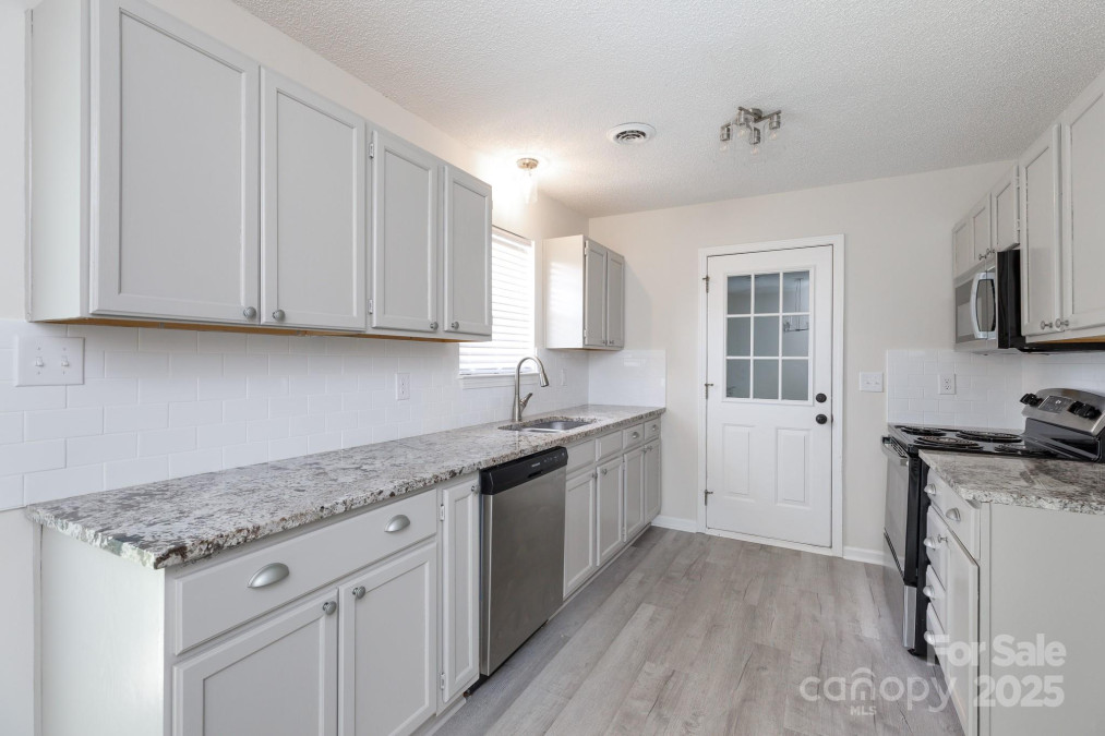 112 Brookshire Dr Fort Mill, SC 29715
