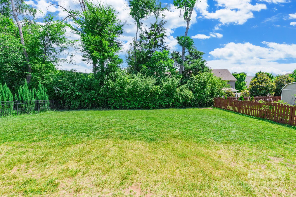 7711 Kelburn Ln Charlotte, NC 28273
