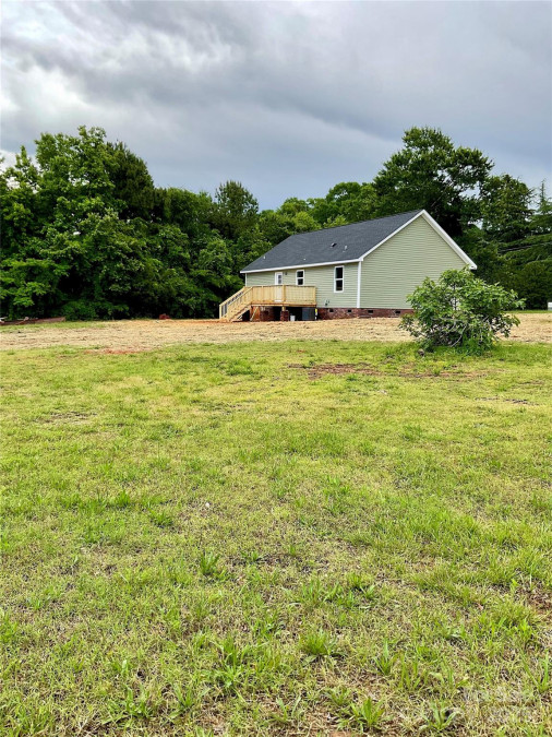 1050 Beaten Path Rd China Grove, NC 28023