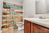 459 Presidents Ct Charlotte, NC 28217