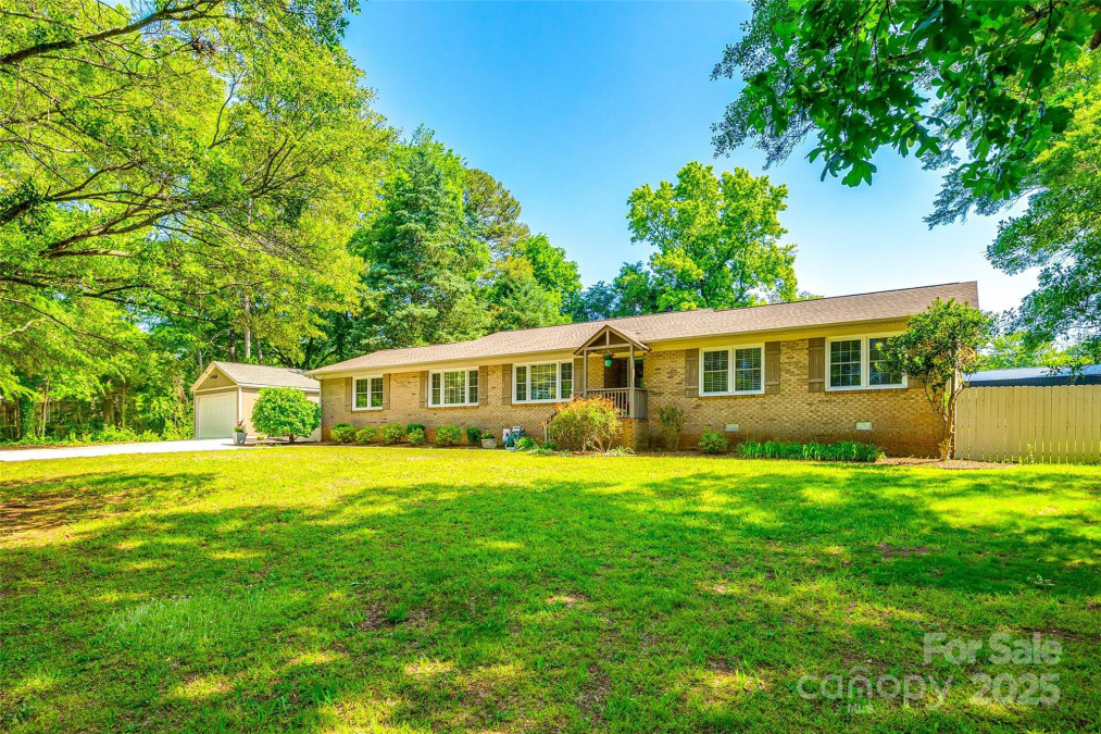 1154 Doby Ct Fort Mill, SC 29715