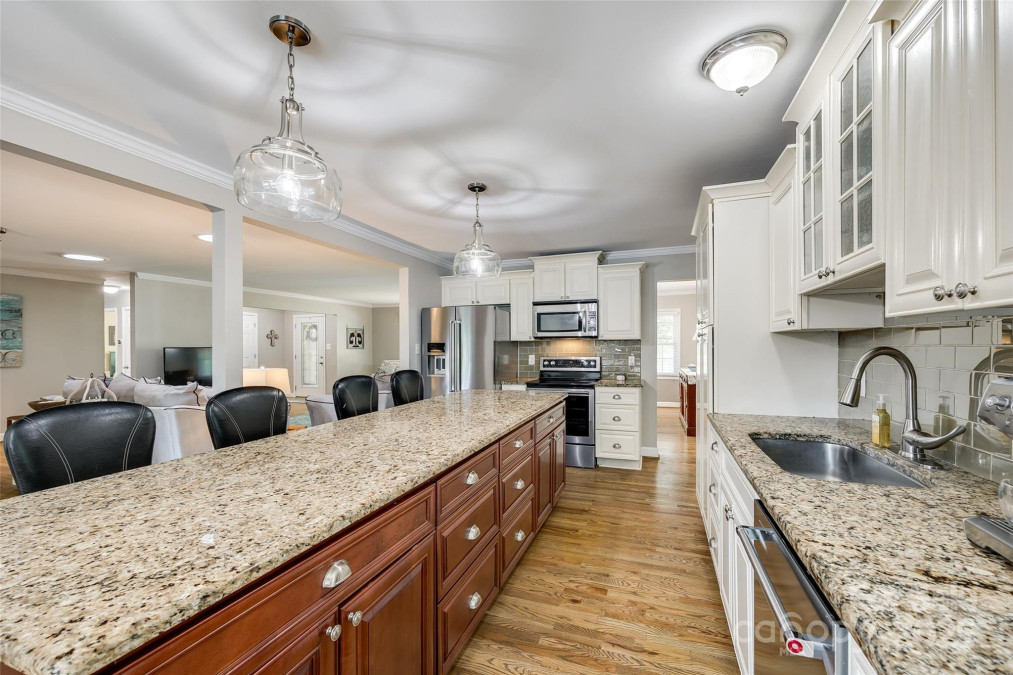 1154 Doby Ct Fort Mill, SC 29715