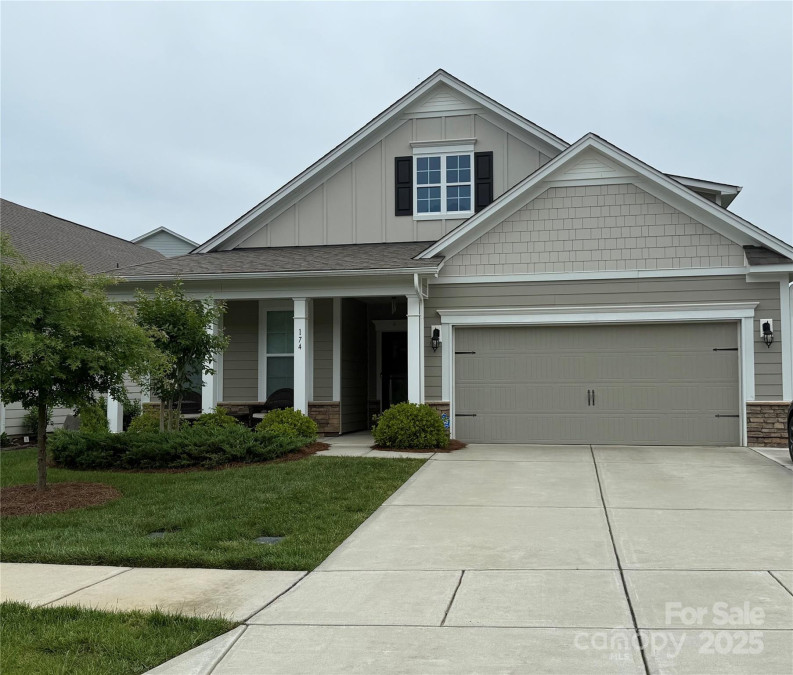 174 Hanks Bluff Dr Mooresville, NC 28117