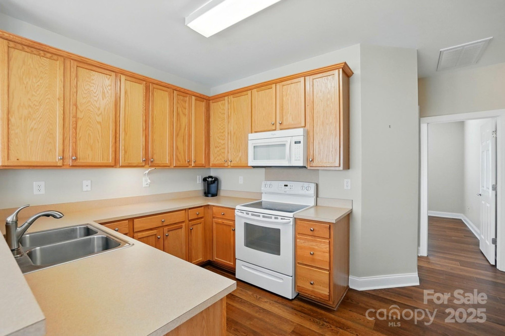 2323 Granville Pl Monroe, NC 28110