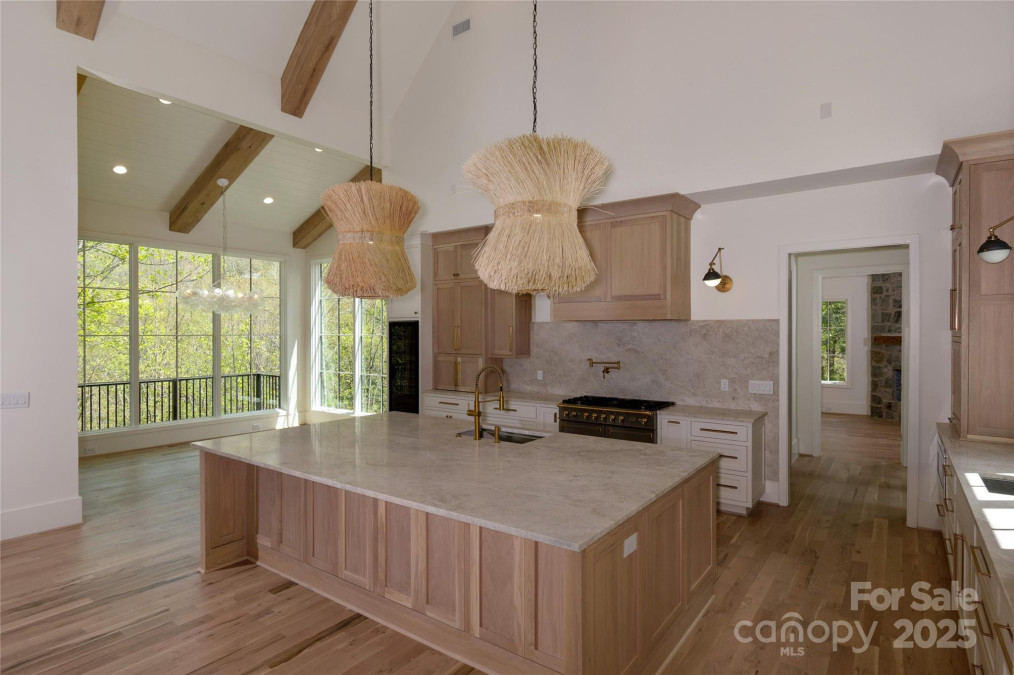 139 Beaver Lodge Trl Blowing Rock, NC 28605