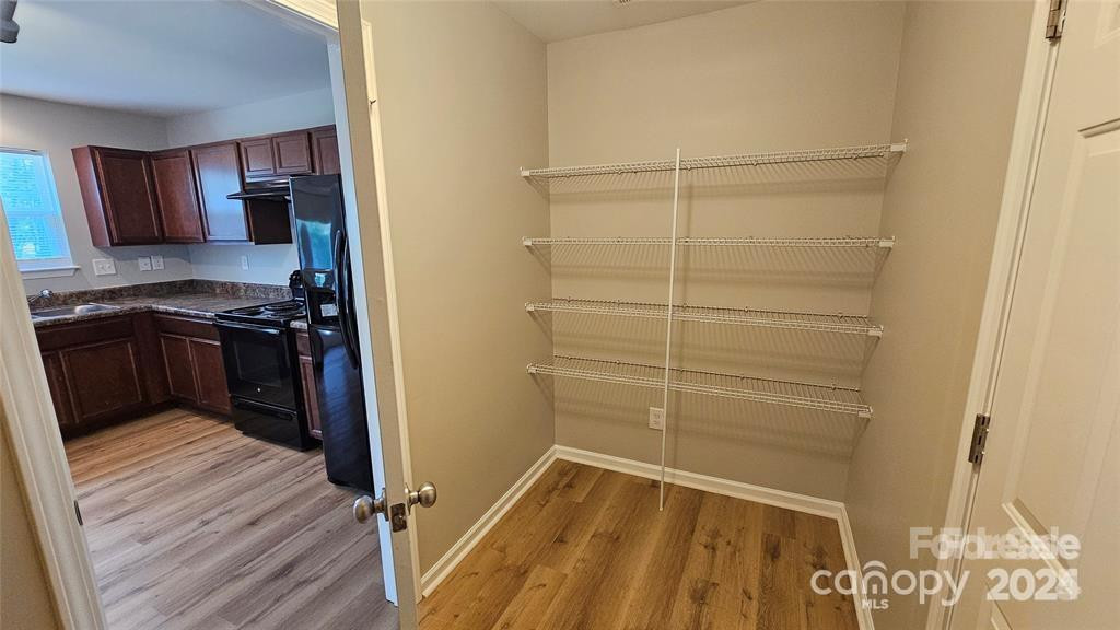 5823 Natick Dr Charlotte, NC 28214