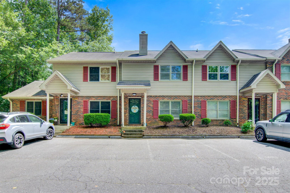 1485 20th Ave Hickory, NC 28601
