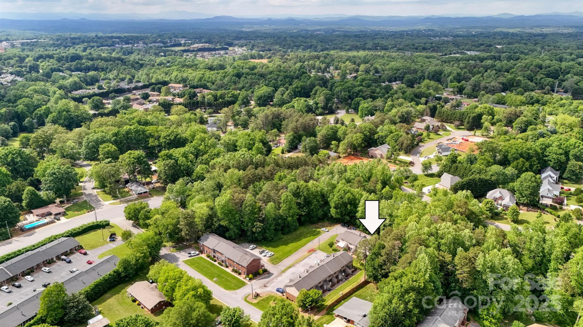 1485 20th Ave Hickory, NC 28601