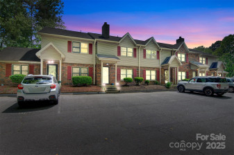 1485 20th Ave Hickory, NC 28601