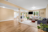 17 Beaverdam Ct Asheville, NC 28804