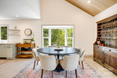 17 Beaverdam Ct Asheville, NC 28804