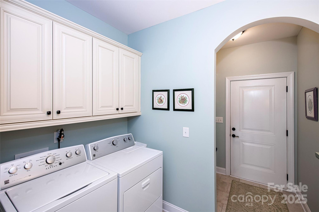 713 Blue Violet Ln Belmont, NC 28012