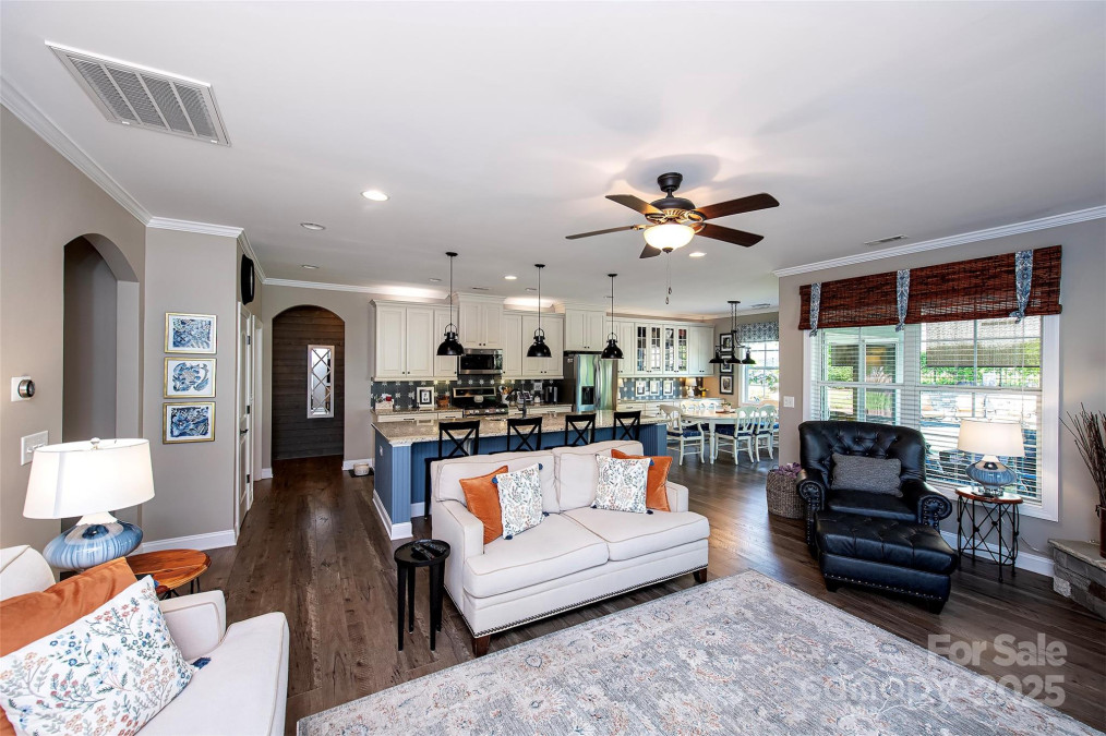 713 Blue Violet Ln Belmont, NC 28012