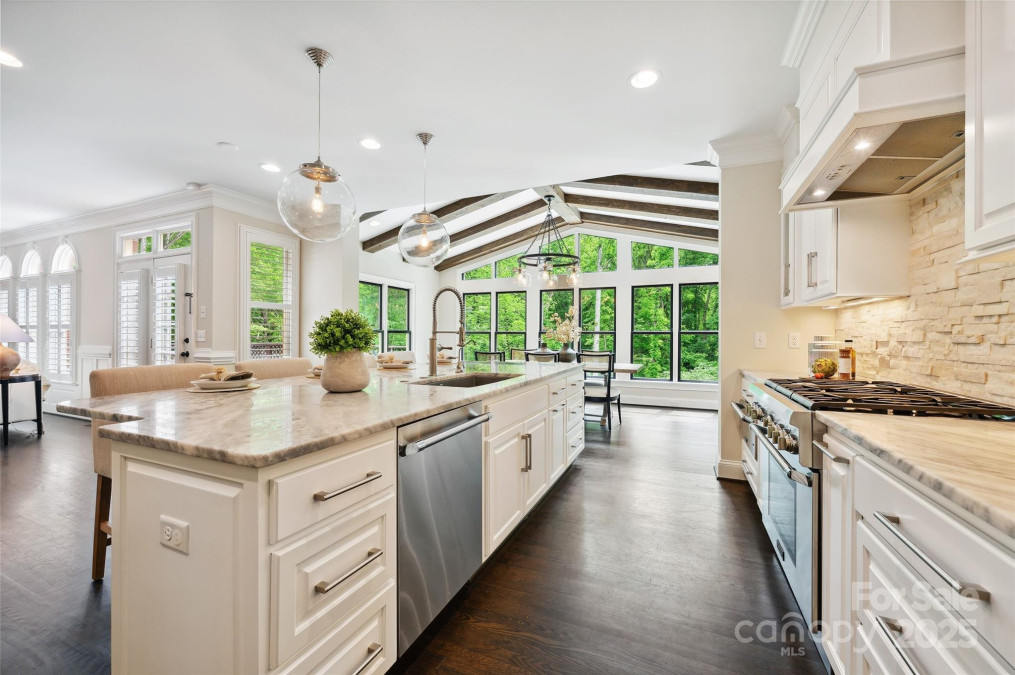 7812 Seton House Ln Charlotte, NC 28277