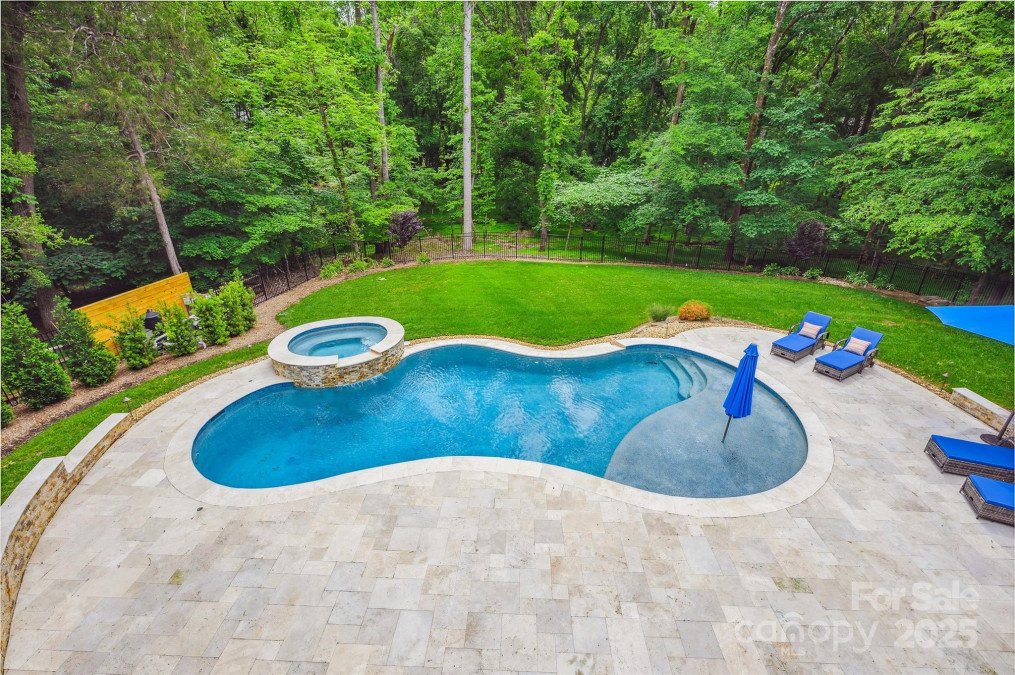 7812 Seton House Ln Charlotte, NC 28277