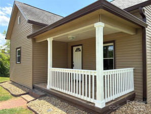 10 Lake St Granite Falls, NC 28630