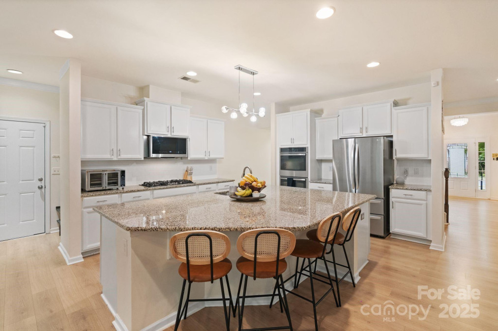 1104 Snowbird Ln Waxhaw, NC 28173