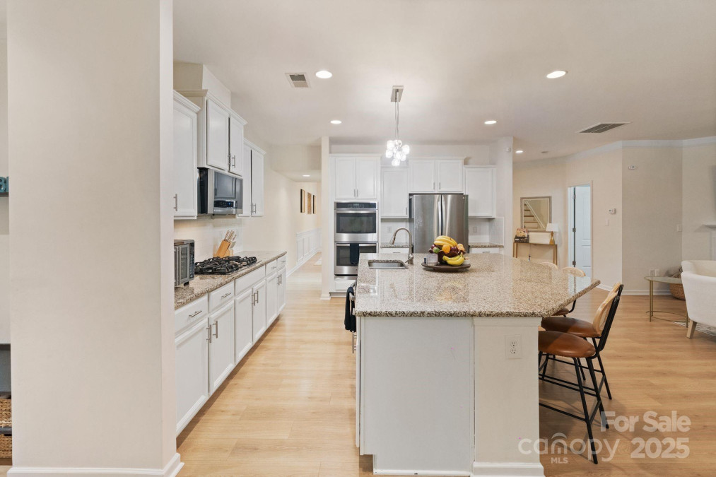 1104 Snowbird Ln Waxhaw, NC 28173