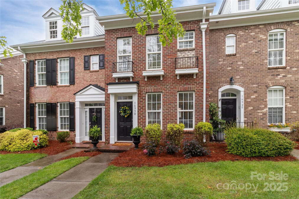 16930 Summers Walk Blvd Davidson, NC 28036