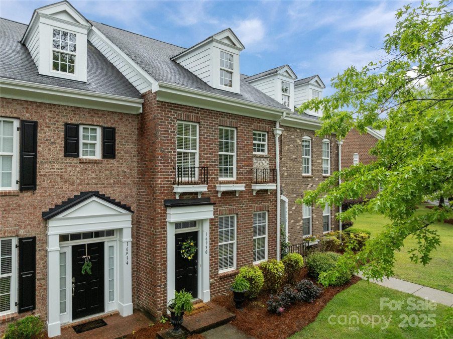 16930 Summers Walk Blvd Davidson, NC 28036