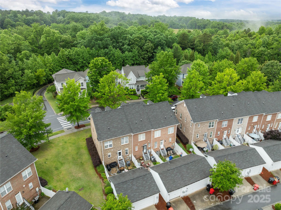 16930 Summers Walk Blvd Davidson, NC 28036