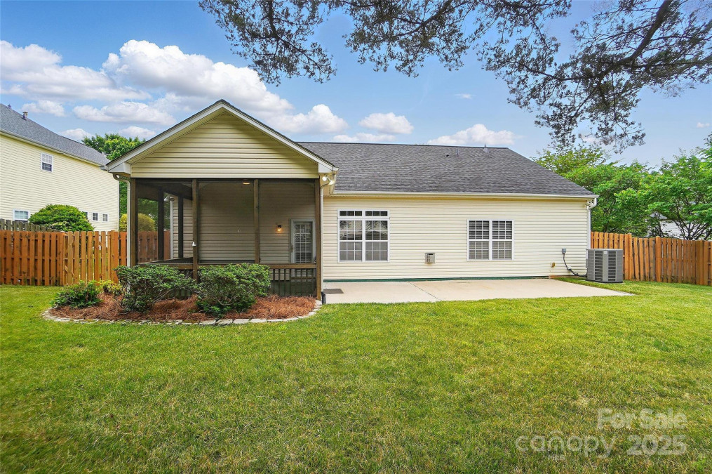 170 Heywatchis Dr Mooresville, NC 28115