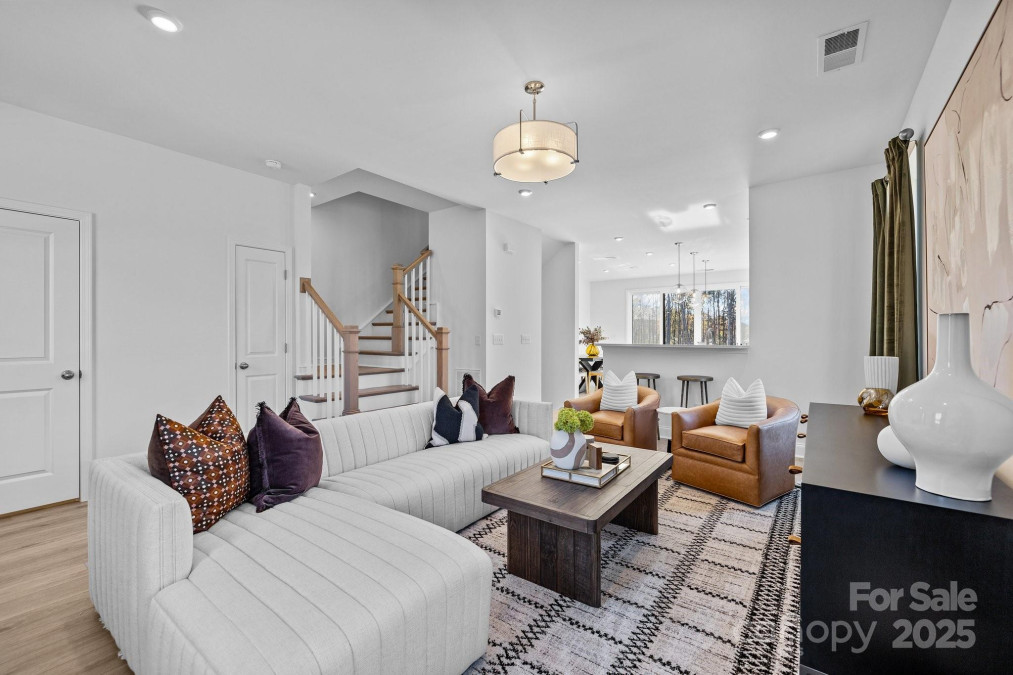 7122 Westrow Ave Charlotte, NC 27278