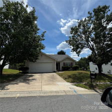 3012 Longspur Dr Matthews, NC 28105