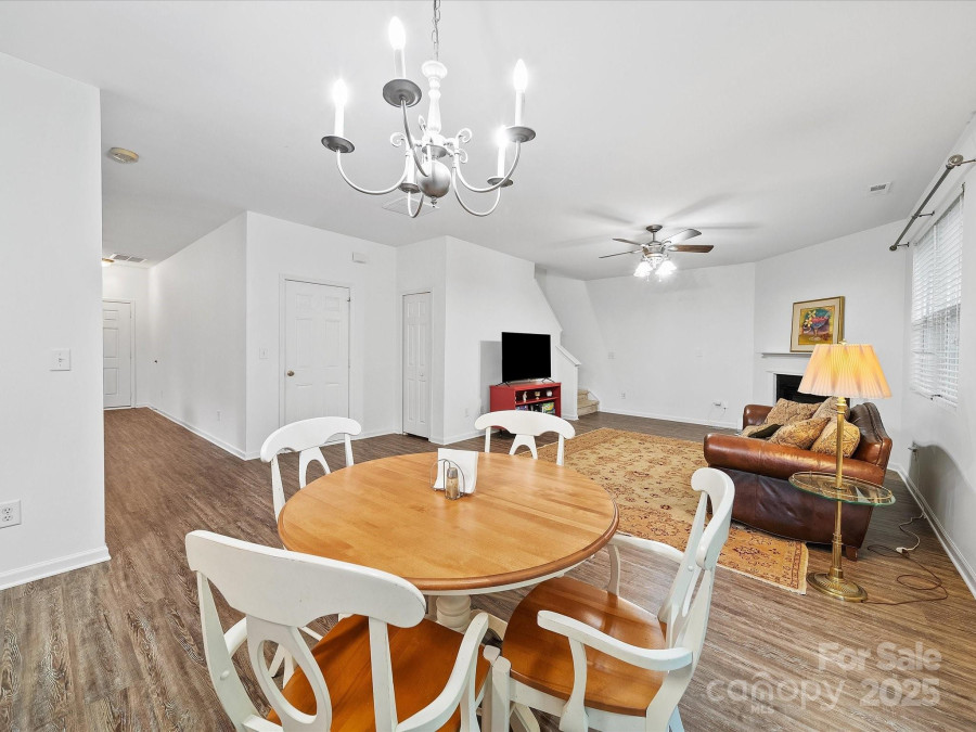 2306 Nettleton Ct Matthews, NC 28105