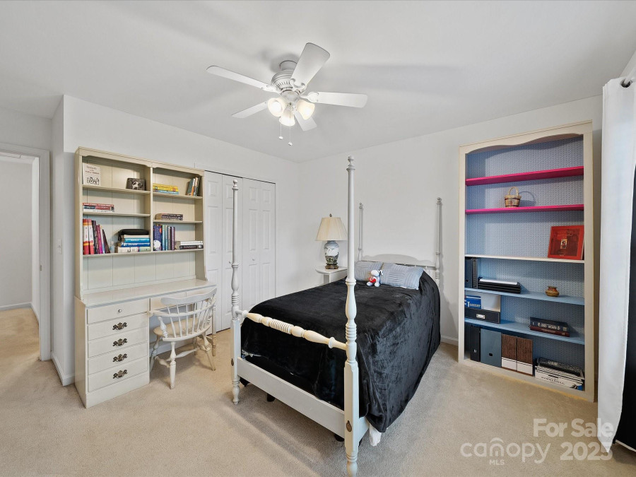2306 Nettleton Ct Matthews, NC 28105