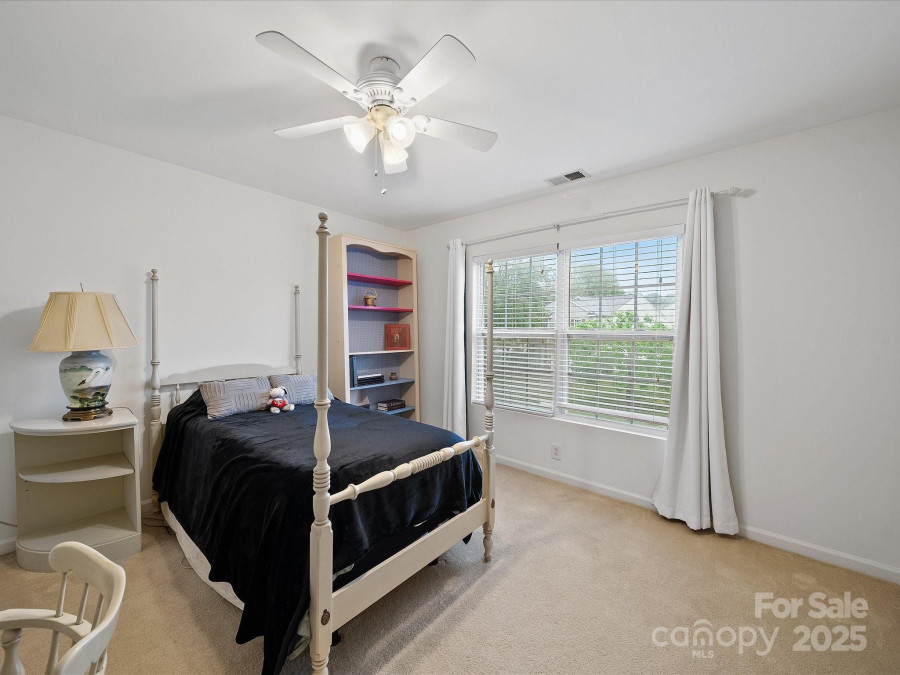 2306 Nettleton Ct Matthews, NC 28105