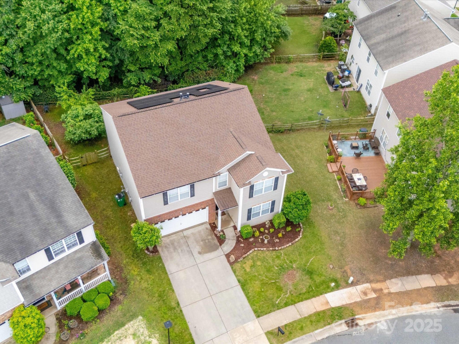 2306 Nettleton Ct Matthews, NC 28105