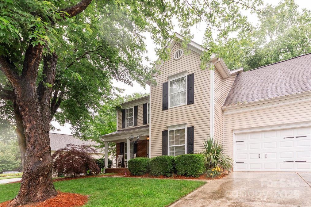 8532 Piccone Brook Ln Charlotte, NC 28216