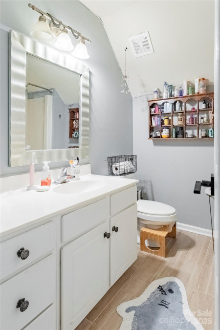 8532 Piccone Brook Ln Charlotte, NC 28216