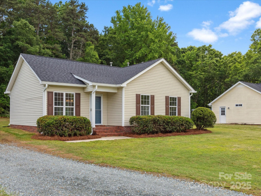 6022 Windsong Way Wingate, NC 28174
