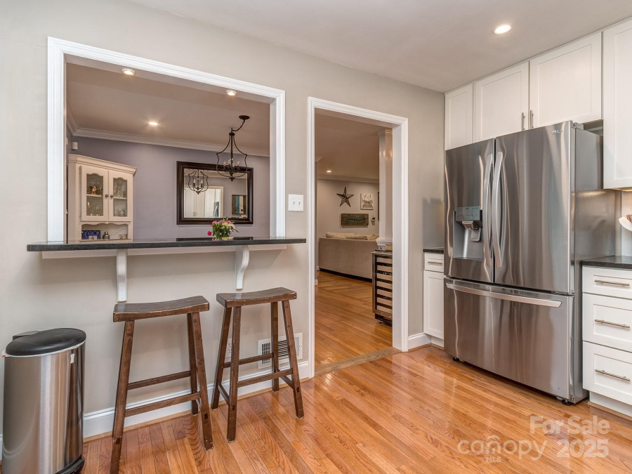 1227 Seneca Pl Charlotte, NC 28210
