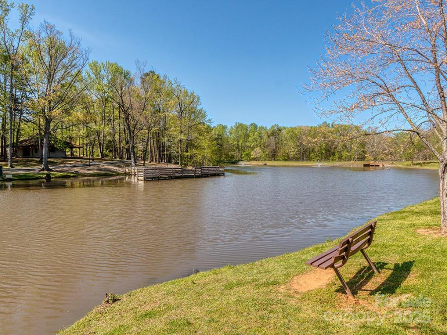 1227 Seneca Pl Charlotte, NC 28210