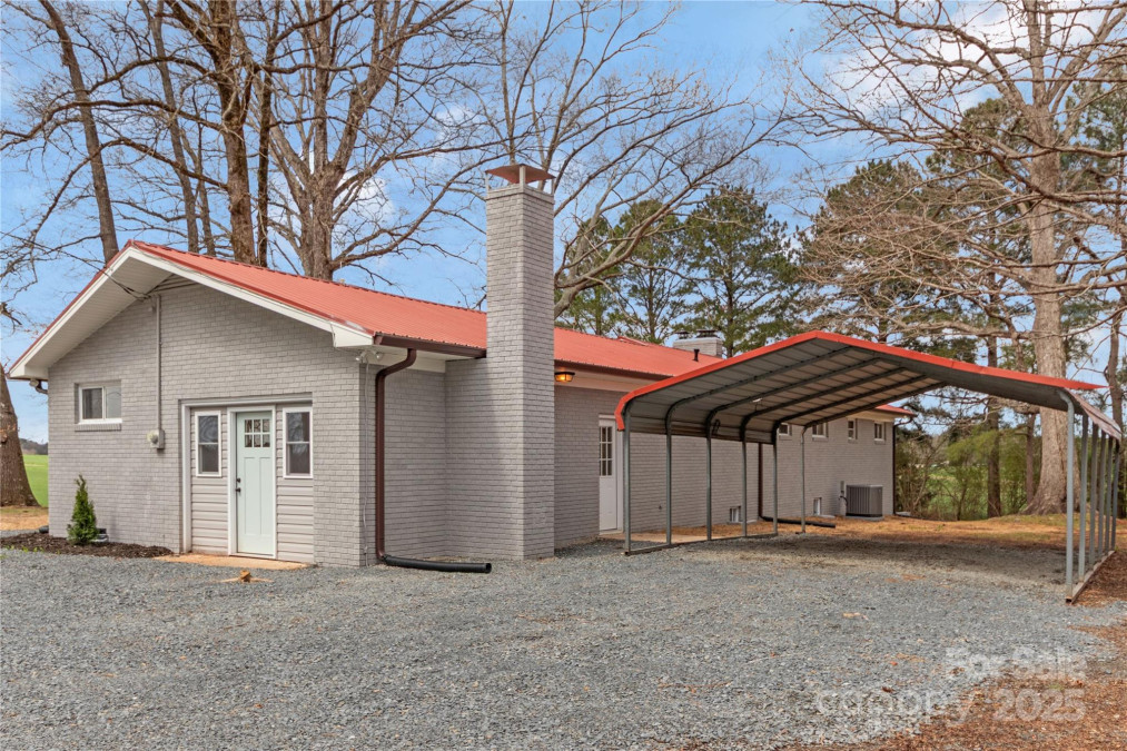 4566 Fork Rd Norwood, NC 28128