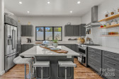 52 Malvern Walk Asheville, NC 28806