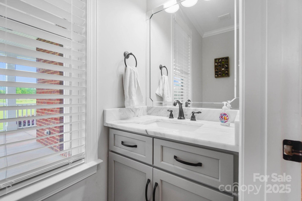 3707 Seagrave Farm Rd Concord, NC 28025