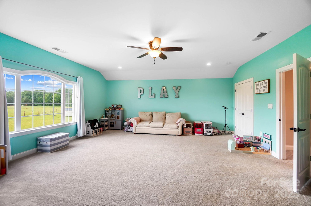 3707 Seagrave Farm Rd Concord, NC 28025