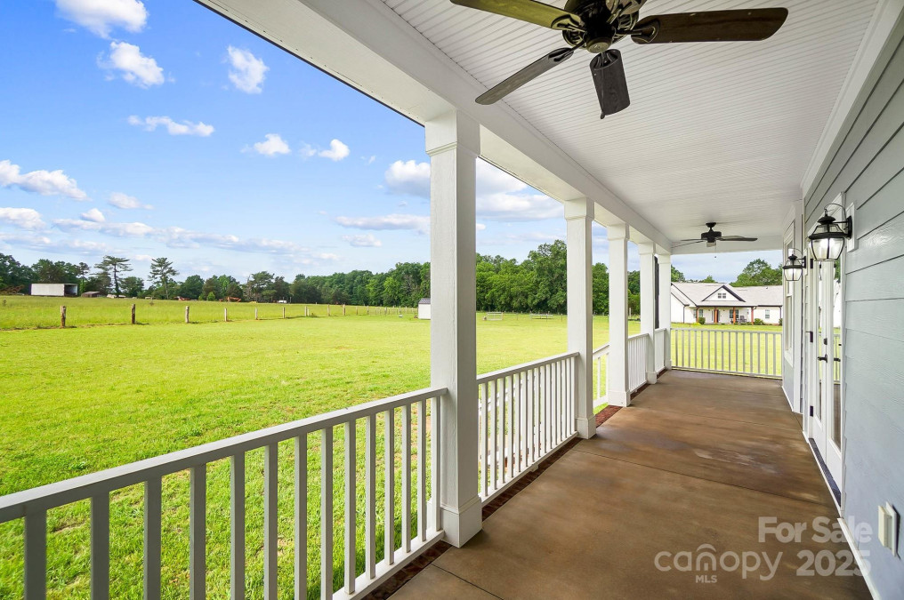 3707 Seagrave Farm Rd Concord, NC 28025