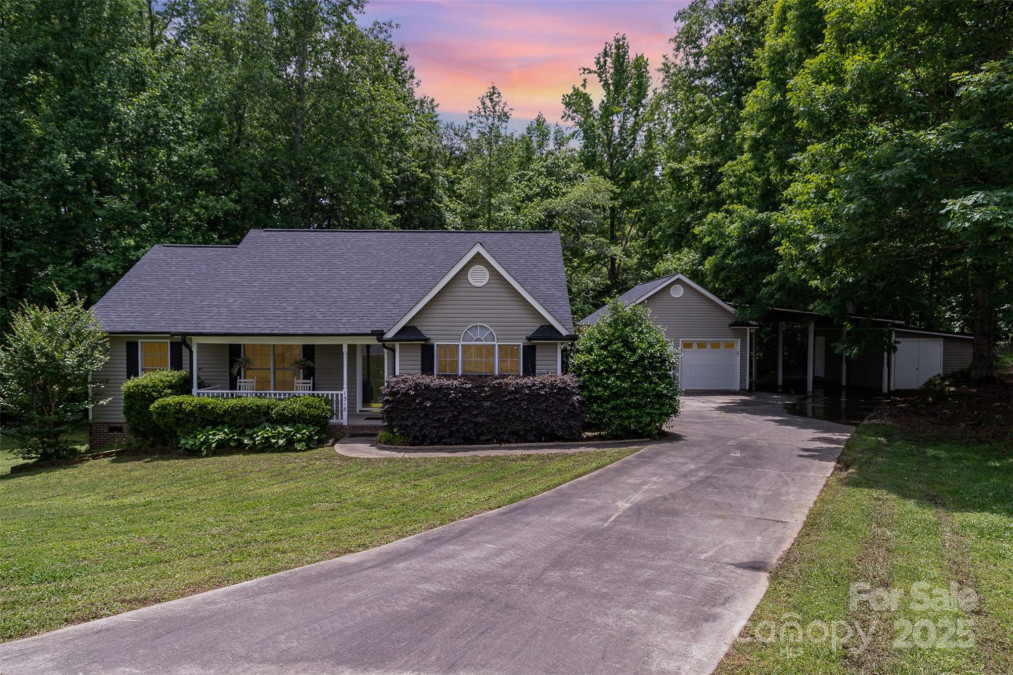 1318 Candlewood Dr Gastonia, NC 28052