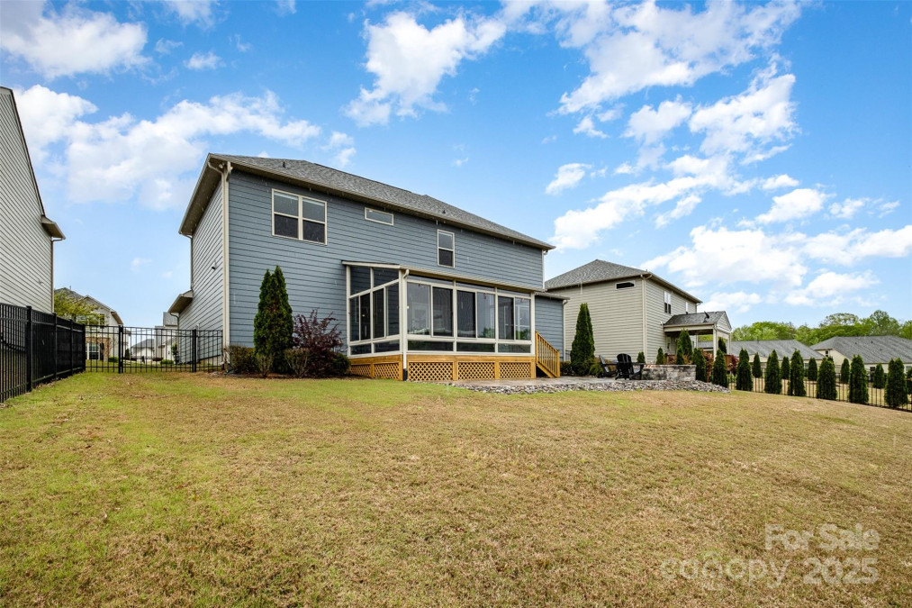 2014 Drawbridge Dr Fort Mill, SC 29707