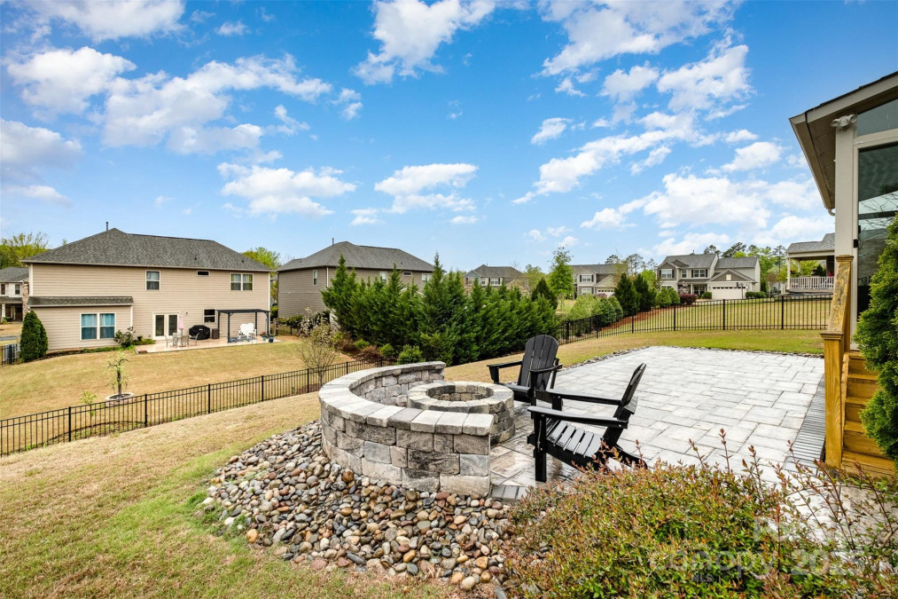 2014 Drawbridge Dr Fort Mill, SC 29707