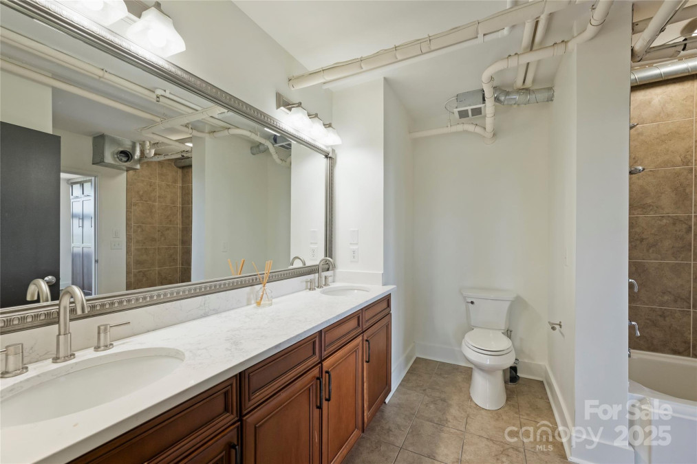 715 Graham St Charlotte, NC 28202