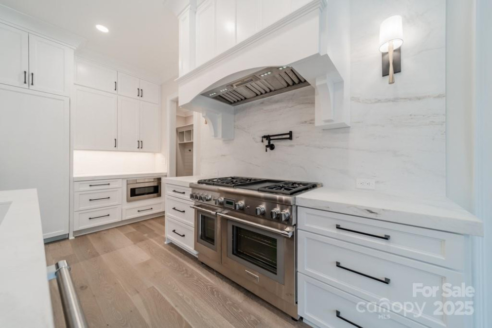 306 Sugar Maple Ln Matthews, NC 28104