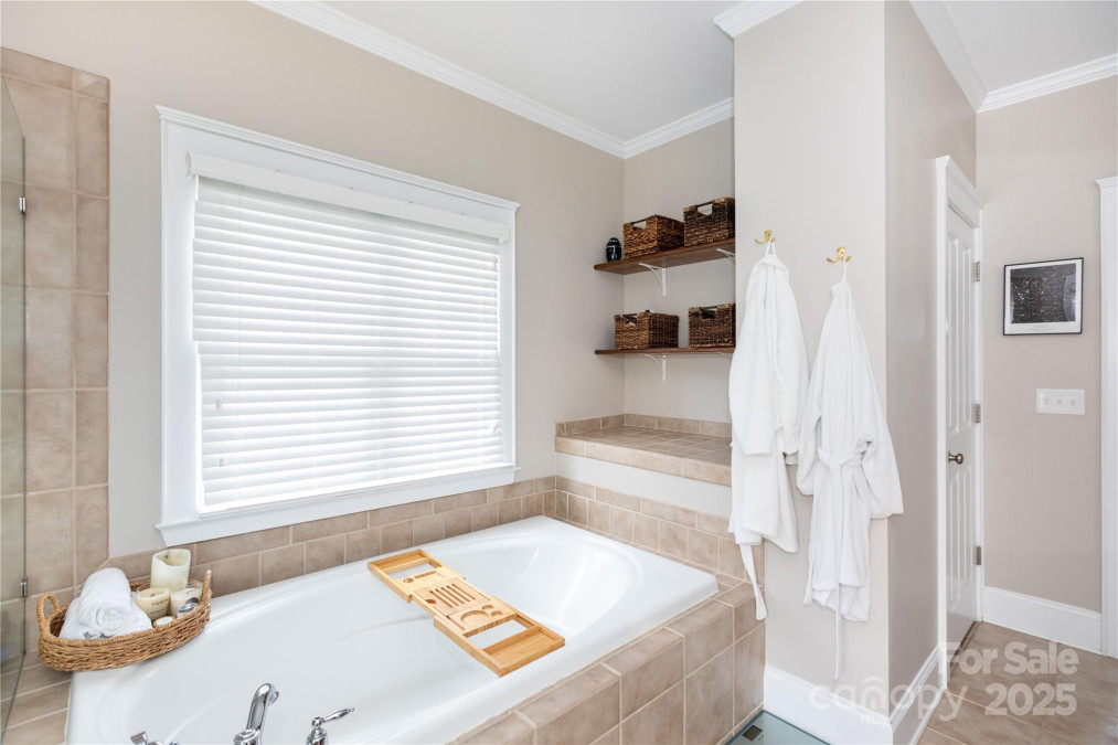 4516 Night Heron Ln Charlotte, NC 28211