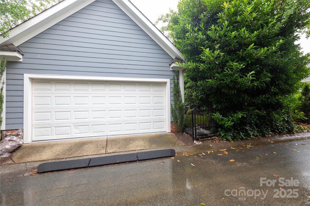 4516 Night Heron Ln Charlotte, NC 28211