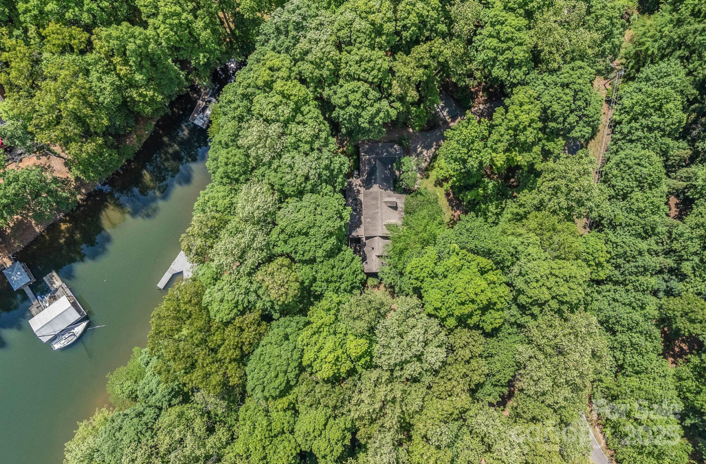 188 Stonemarker Rd Mooresville, NC 28117